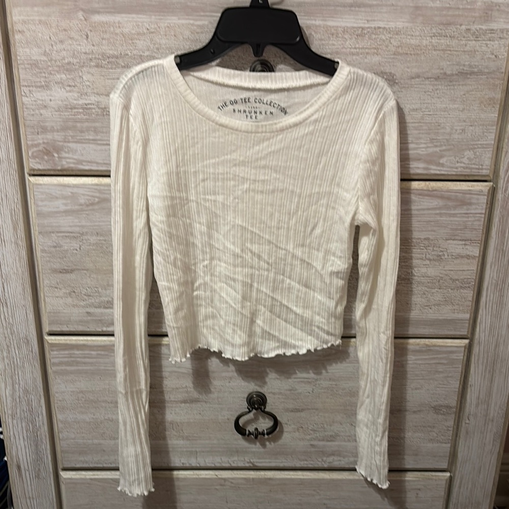Aeropostale Cream Ribbed Long Sleeve Crop Top